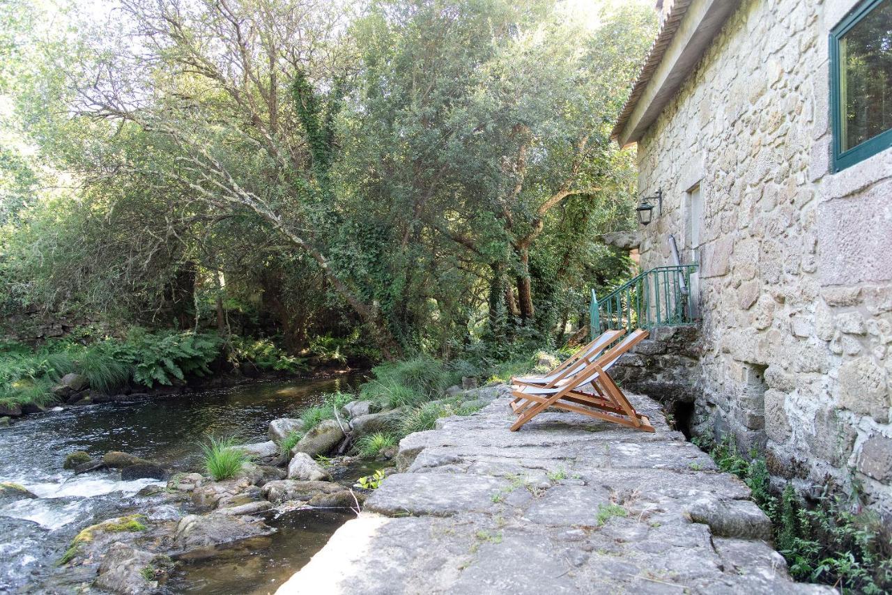 אספוסנדה Neiva River House - Azenha Next To The River מראה חיצוני תמונה